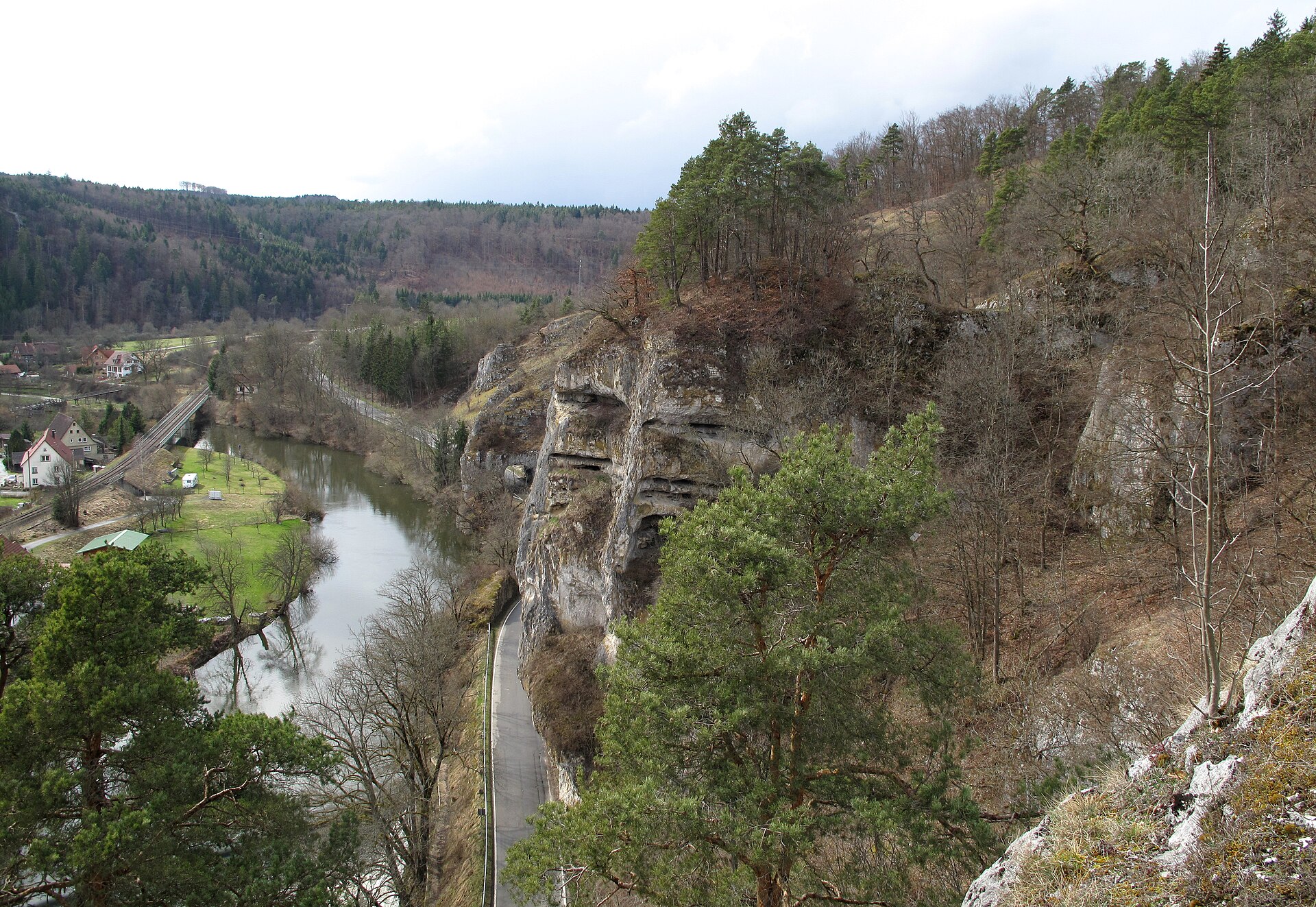 Burgfelden → Ratshausen