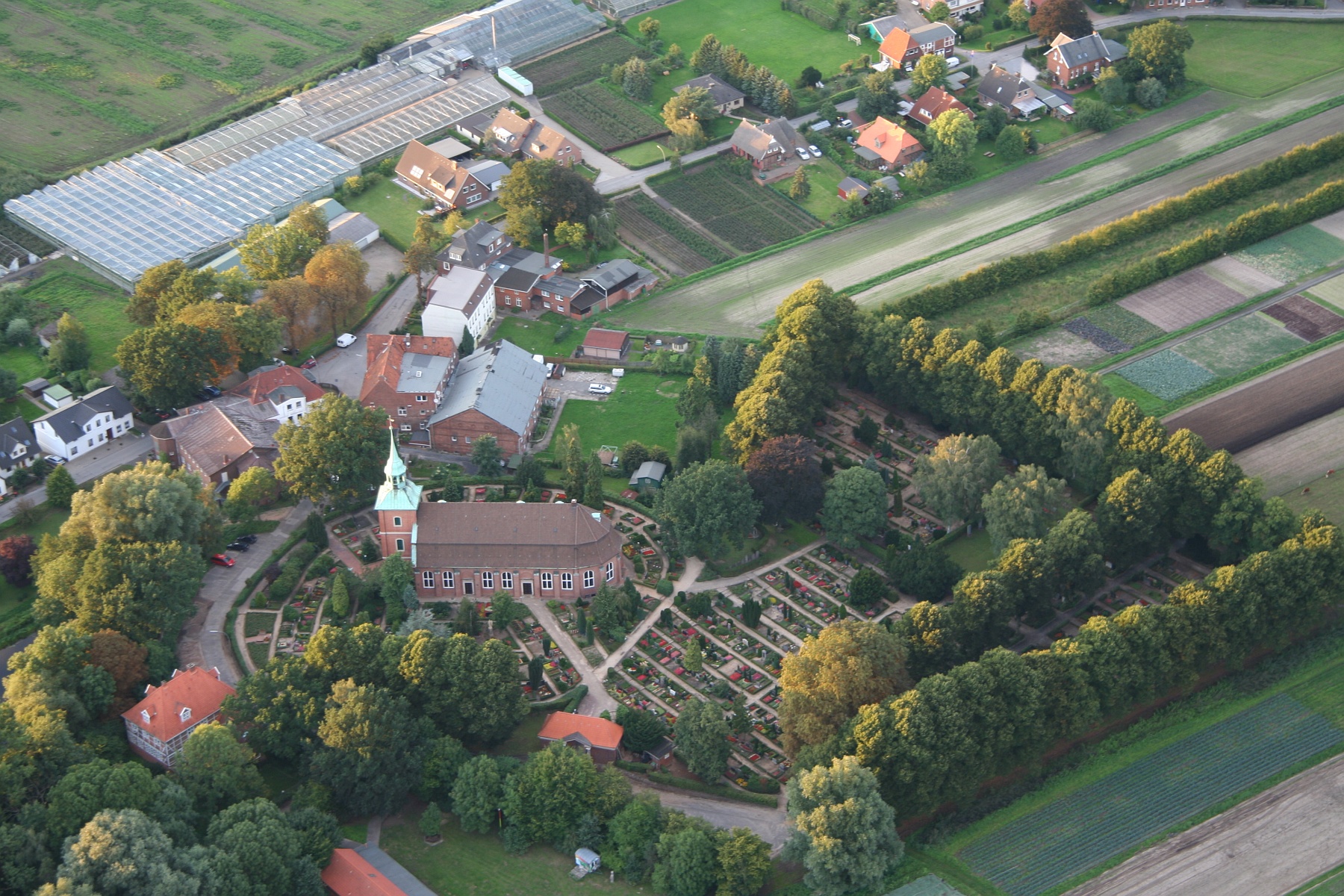 Lühe (alt.: Wedel) → Ochsenwerder (alt.: Zollenspieker)