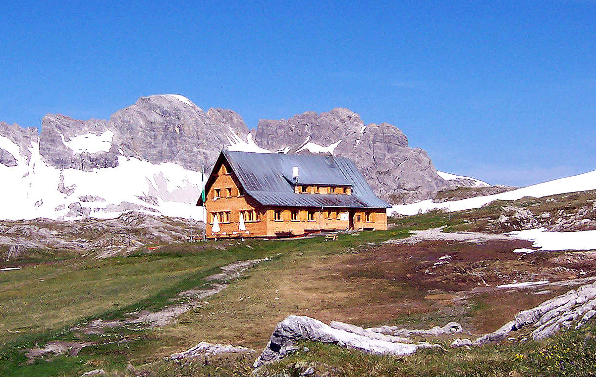 Göppinger Hütte → Freiburger Hütte